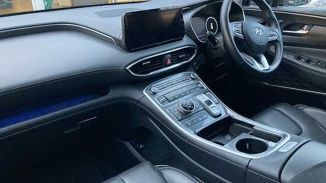 Hyundai SANTA FE 1.6 TGDi Plug-in Hybrid Ultimate 5dr 4WD Auto Estate Black