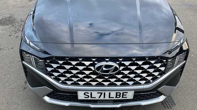 Hyundai SANTA FE 1.6 TGDi Plug-in Hybrid Ultimate 5dr 4WD Auto Estate Black