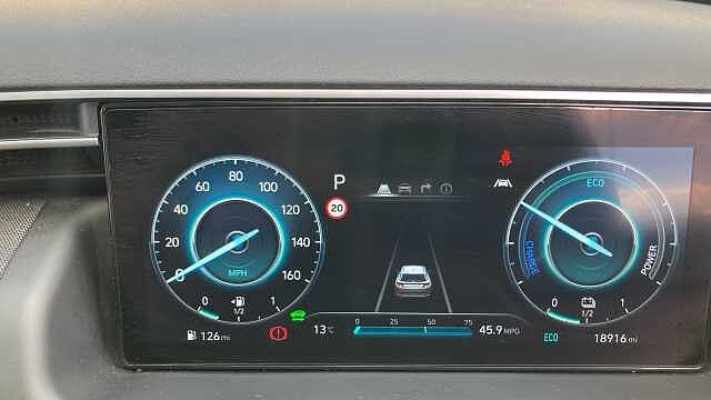 Hyundai TUCSON 1.6 TGDi Hybrid 230 SE Connect 5dr 2WD Auto Hybrid Estate Black