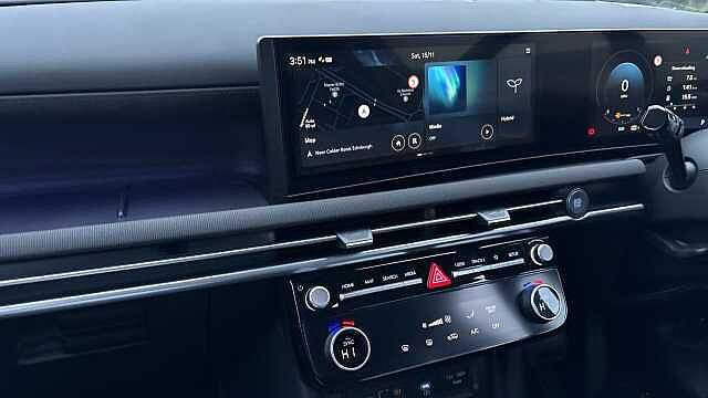 Hyundai TUCSON 1.6T Hybrid Advance 5dr Auto Hybrid Estate Special Solid - Atlas White