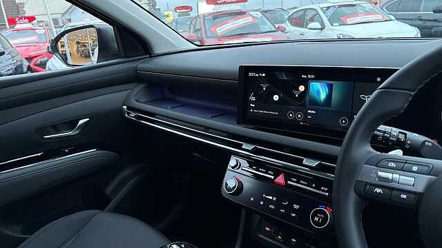 Hyundai TUCSON 1.6T Hybrid Advance 5dr Auto Hybrid Estate Special Solid - Atlas White