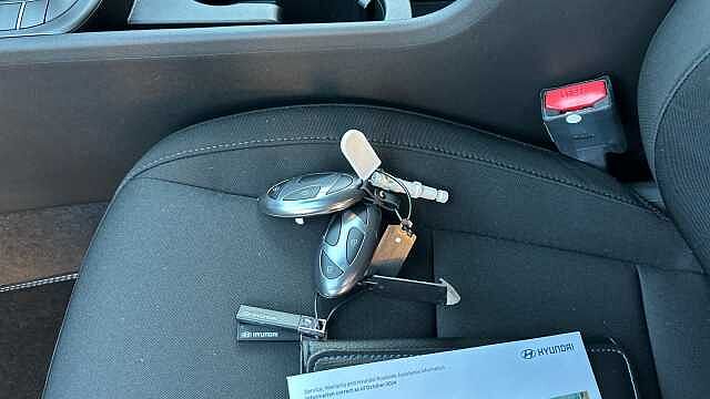 Hyundai KONA 1.0T Advance 5dr Petrol Hatchback Special Solid - Atlas White