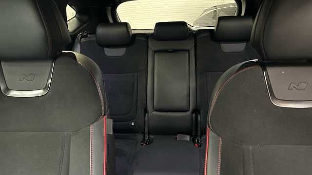 Hyundai TUCSON 1.6 TGDi Hybrid 230 N Line S 5dr 2WD Auto Hybrid Estate Red