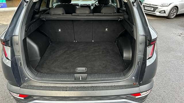 Hyundai TUCSON 1.6 TGDi Premium 5dr 2WD Petrol Estate Grey