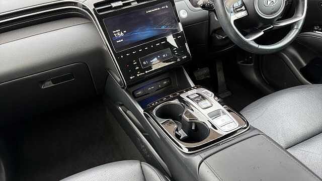 Hyundai TUCSON 1.6 TGDi Hybrid 230 Ultimate 5dr 2WD Auto Hybrid Estate Black