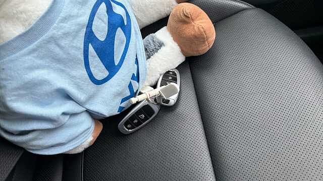 Hyundai TUCSON 1.6 TGDi Hybrid 230 Ultimate 5dr 2WD Auto Hybrid Estate Black