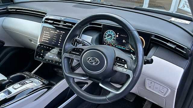 Hyundai TUCSON 1.6 TGDi Plug-in Hybrid Ultimate 5dr 4WD Auto Estate Grey