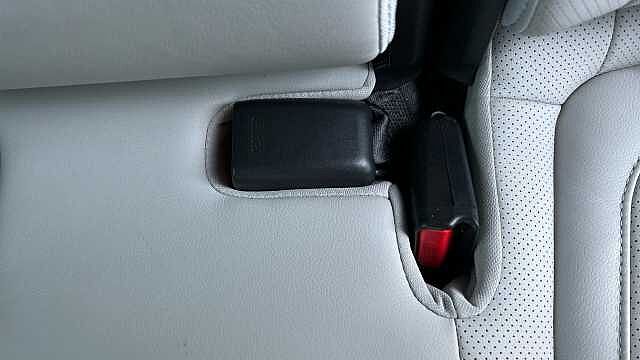 Hyundai TUCSON 1.6 TGDi Plug-in Hybrid Ultimate 5dr 4WD Auto Estate Grey