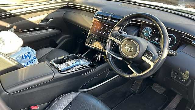 Hyundai TUCSON 1.6 TGDi Hybrid 230 Ultimate 5dr 2WD Auto Hybrid Estate White