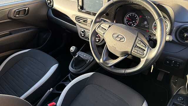 Hyundai i10 1.0 MPi SE Connect 5dr Petrol Hatchback