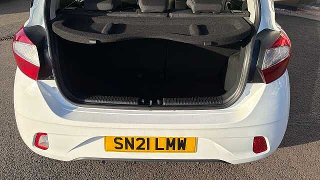 Hyundai i10 1.0 MPi SE Connect 5dr Petrol Hatchback