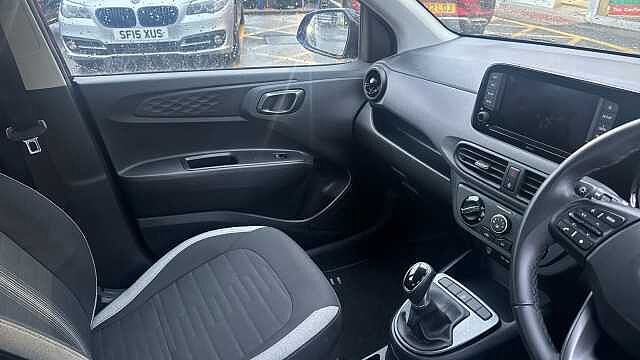 Hyundai I10 1.0 [63] Advance 5dr Auto [Nav] Petrol Hatchback Black