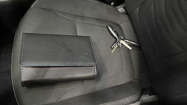 Hyundai TUCSON 1.6T Hybrid Premium 5dr Auto Hybrid Estate Grey