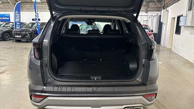 Hyundai TUCSON 1.6T Hybrid Premium 5dr Auto Hybrid Estate Grey