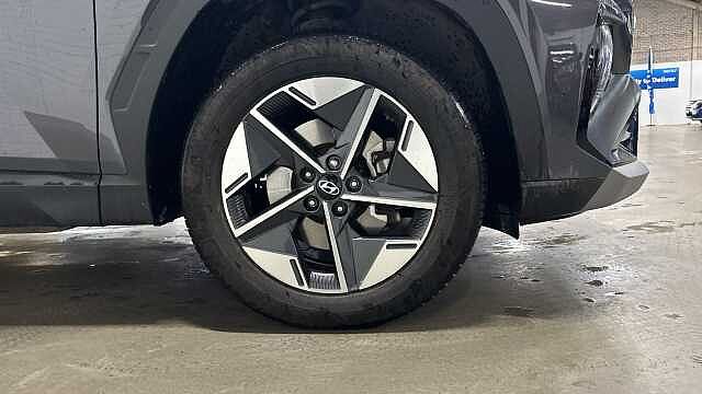 Hyundai TUCSON 1.6T Hybrid Premium 5dr Auto Hybrid Estate Grey