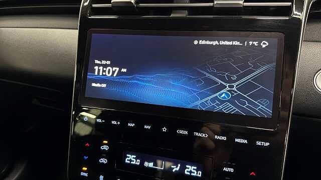 Hyundai TUCSON 1.6 TGDi Premium 5dr 2WD Petrol Estate Silver