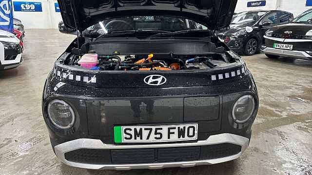 Hyundai INSTER 85kW 02 49kWh 5dr Auto Electric Hatchback