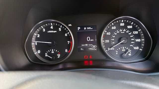 Hyundai I30 1.0T GDi SE Connect 5dr DCT Petrol Hatchback Red