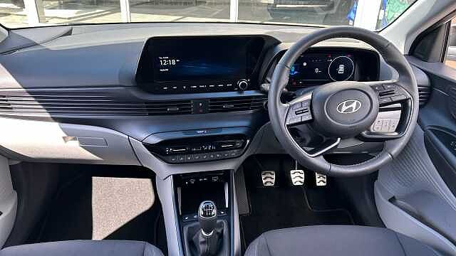 Hyundai BAYON 1.0 TGDi [90] Tech Line 5dr Petrol Hatchback Solid - Atlas White