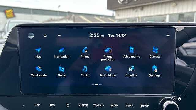 Hyundai BAYON 1.0 TGDi [90] Tech Line 5dr Petrol Hatchback Solid - Atlas White