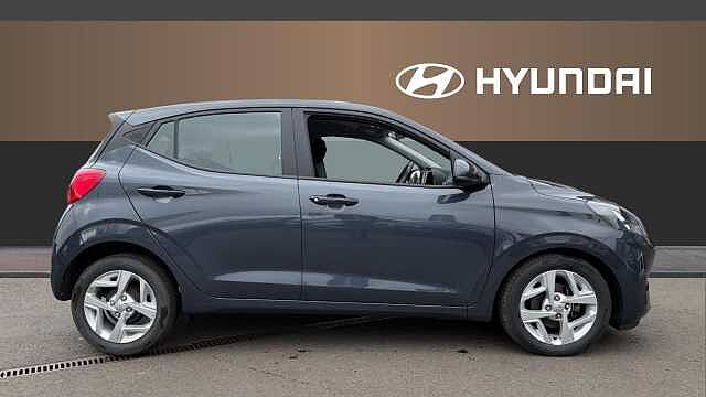 Hyundai i10 1.0 MPi SE Connect 5dr Auto Petrol Hatchback