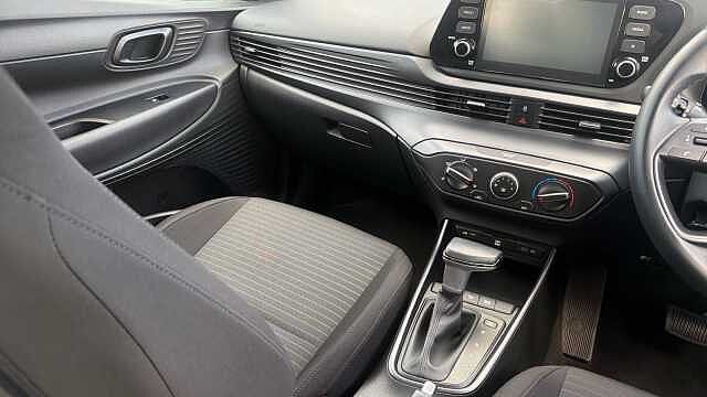 Hyundai i20 1.0T GDi 48V MHD SE Connect 5dr DCT Petrol Hatchback