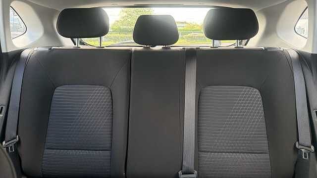 Hyundai i20 1.0T GDi 48V MHD SE Connect 5dr DCT Petrol Hatchback