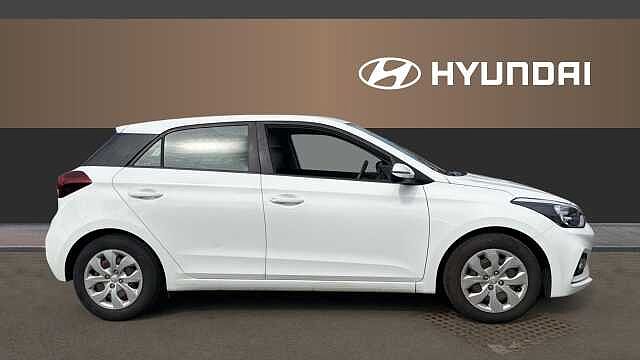 Hyundai i20 1.2 MPi S Connect 5dr Petrol Hatchback