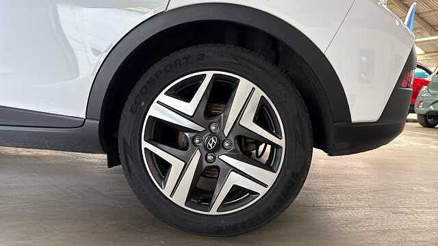 Hyundai BAYON 1.0 TGDi 48V MHEV Ultimate 5dr DCT Petrol Hatchback