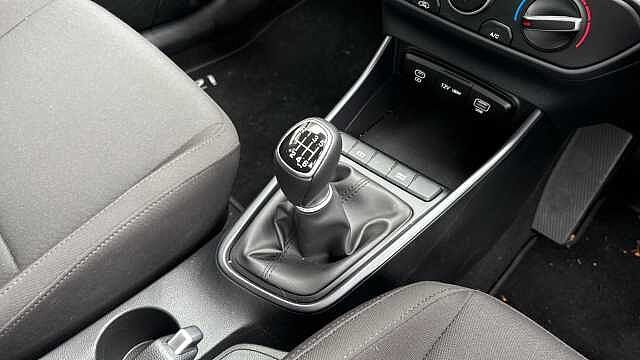 Hyundai i20 1.0T GDi Advance [Nav] 5dr Petrol Hatchback