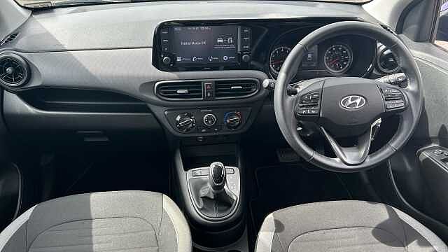 Hyundai i10 1.2 MPi SE Connect 5dr Auto Petrol Hatchback
