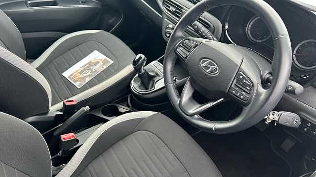 Hyundai i10 1.2 MPi SE Connect 5dr Auto Petrol Hatchback
