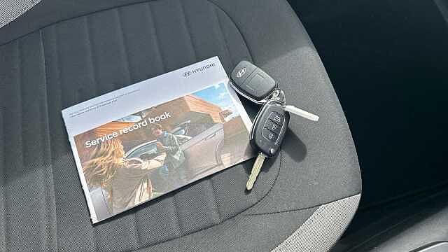 Hyundai i10 1.2 MPi SE Connect 5dr Auto Petrol Hatchback