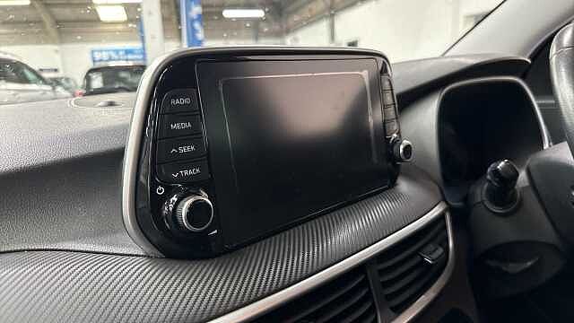 Hyundai TUCSON 1.6 GDi SE Nav 5dr 2WD Petrol Estate Silver