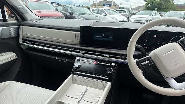 Hyundai SANTA FE 1.6 TGDi Plug-in Hybrid Ultimate 5dr 4WD Auto Estate Pearl - Creamy White