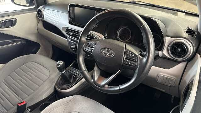 Hyundai i10 1.2 MPi Premium 5dr Petrol Hatchback