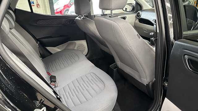 Hyundai i10 1.2 MPi Premium 5dr Petrol Hatchback