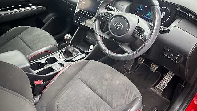 Hyundai TUCSON 1.6 TGDi N Line S 5dr 2WD Petrol Estate Red