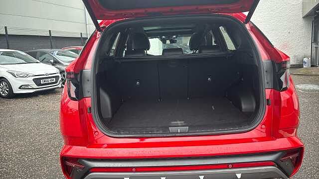 Hyundai TUCSON 1.6 TGDi N Line S 5dr 2WD Petrol Estate Red