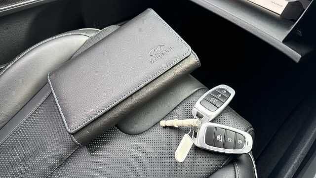 Hyundai SANTA FE 1.6 TGDi Plug-in Hybrid Premium 5dr 4WD Auto Estate Green