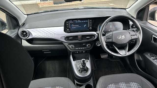 Hyundai i10 1.2 MPi Premium 5dr Auto Petrol Hatchback