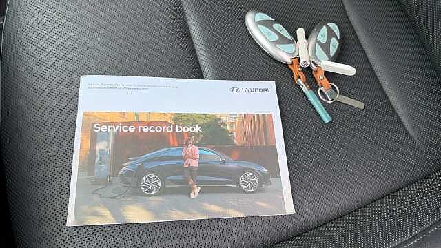 Hyundai IONIQ 6 239kW Ultimate 77kWh 4dr AWD Auto Electric Saloon