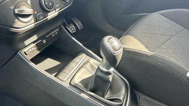 Hyundai BAYON 1.0 TGDi 48V MHEV SE Connect 5dr Petrol Hatchback