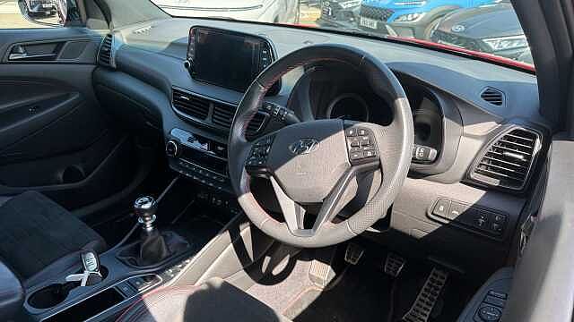 Hyundai TUCSON 1.6 CRDi 48V MHD 136 N Line 5dr 2WD Diesel Estate