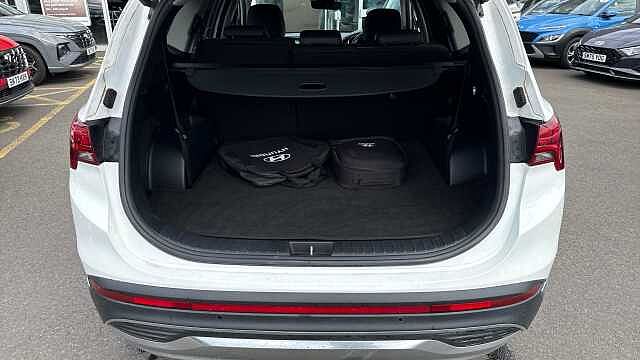 Hyundai SANTA FE 1.6 TGDi Plug-in Hybrid Ultimate 5dr 4WD Auto Estate