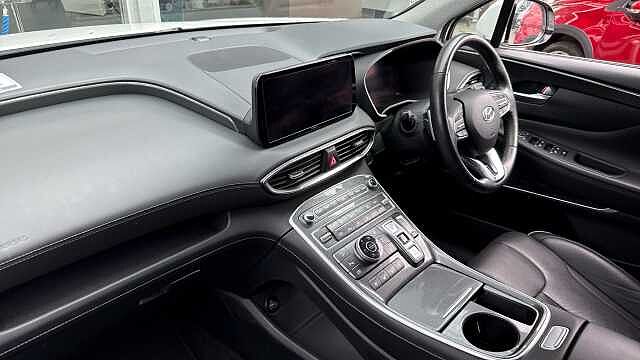 Hyundai SANTA FE 1.6 TGDi Plug-in Hybrid Ultimate 5dr 4WD Auto Estate