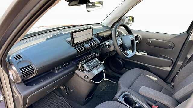 Hyundai INSTER LONG RANGE 49KWH 02 SUV 5DR ELECTRIC AUTO (115 PS)