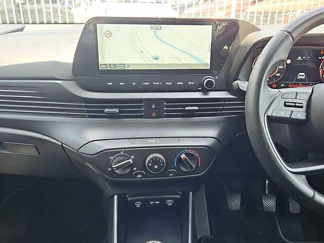 Hyundai I20 1.0 T-GDi Advance 100 ps Manual White