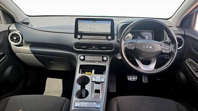 Hyundai KONA 64KWH PREMIUM AUTO 5DR (10.5KW CHARGER)