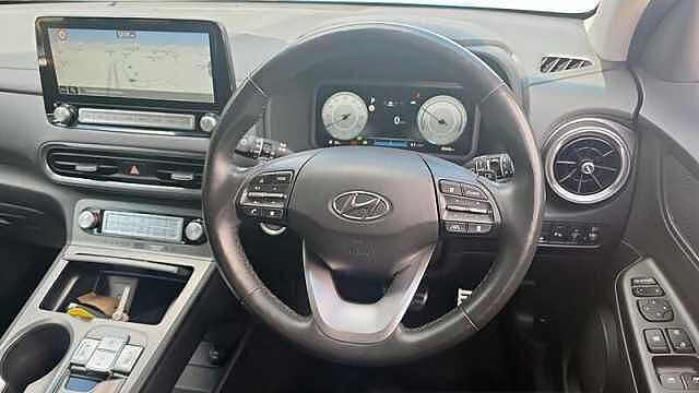 Hyundai KONA 64KWH PREMIUM AUTO 5DR (10.5KW CHARGER)